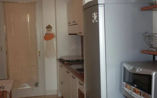 Modern Apartment in Taormina Sicily with Jacuzzi