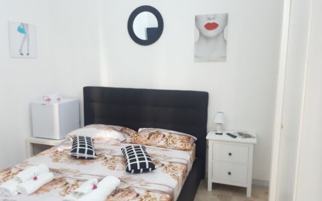 Exclusive House Center