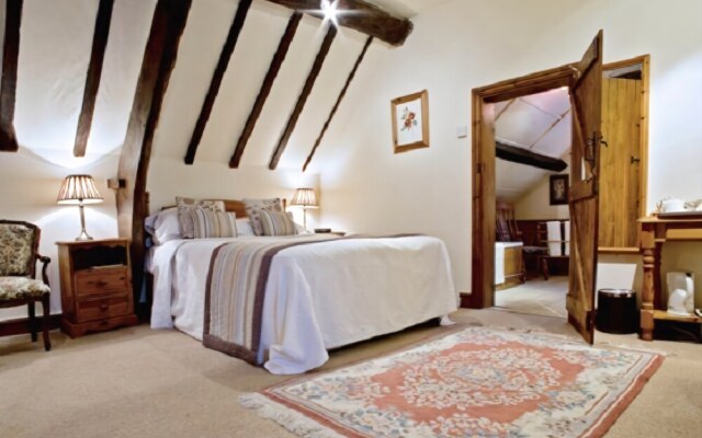 The Crown Country Inn