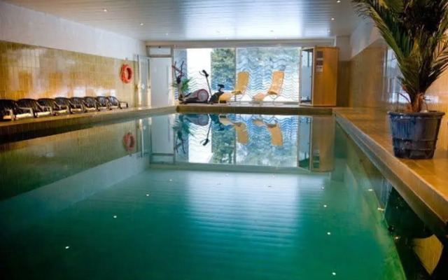 Hotel Cresta