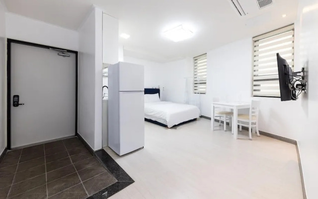 Yeosu Onueli Pension