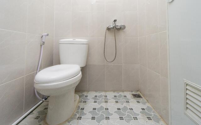 OYO 1542 Yessy Mansion