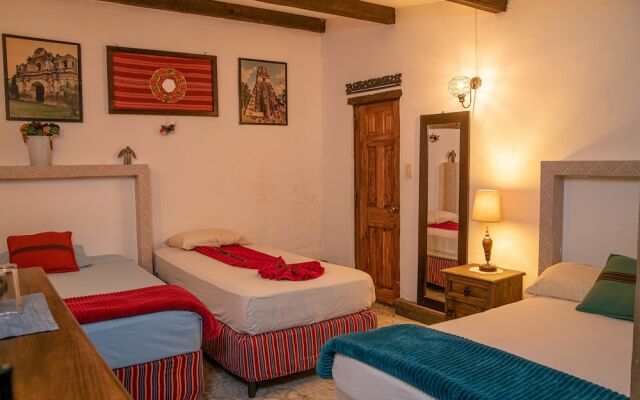 Nikikot Hotel and Hostal Food & Drink