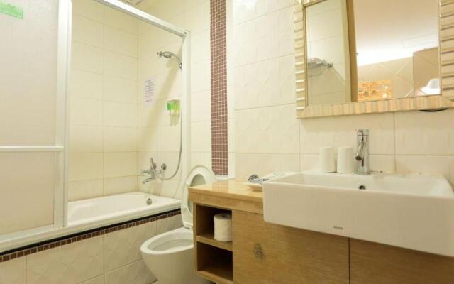 Tan Hui Modern Hotel