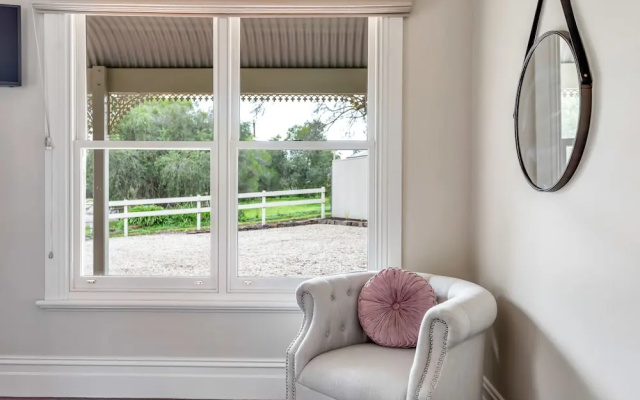 Grandview Accommodation - The Flaxley Apartments