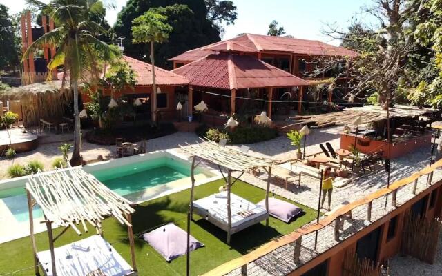 Cajou Lodge
