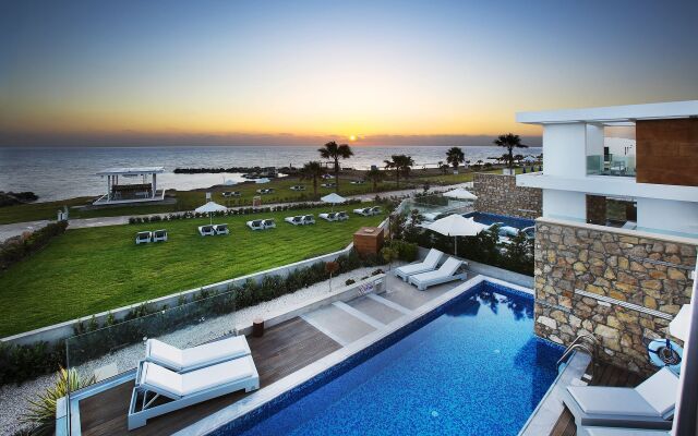 Paradise Cove Beach Villas