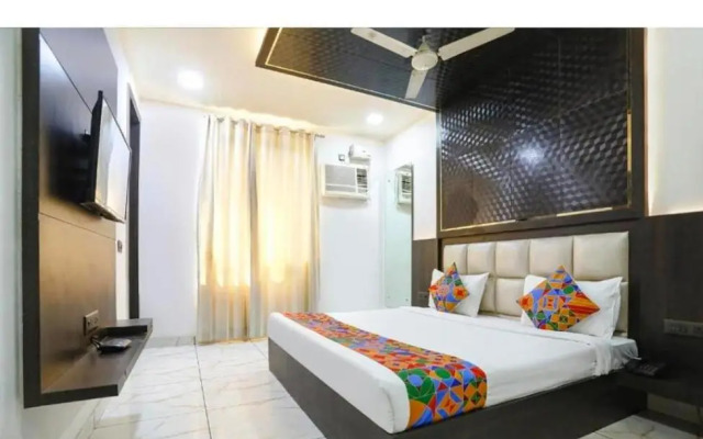 OYO 22508 Hotel Sparrow Inn