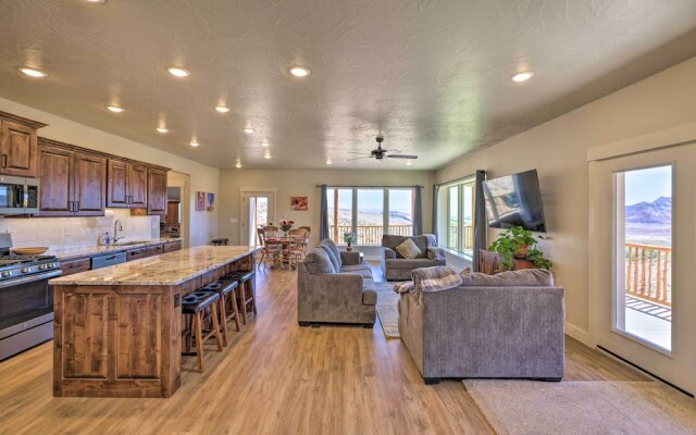 Stunning Adobe Home Overlooking Silver Reef