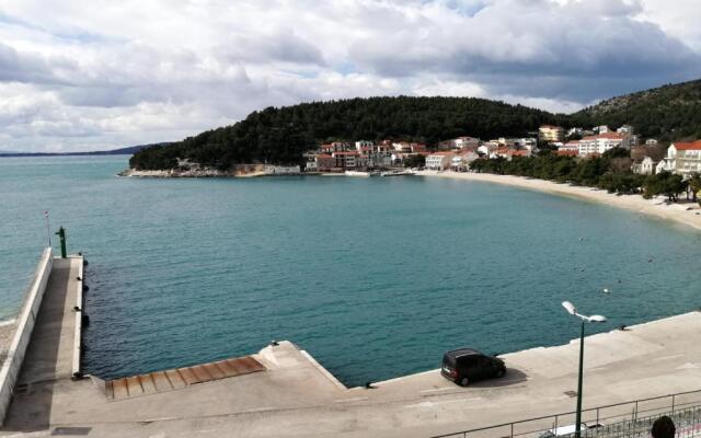 Apartments by the sea Drvenik Donja vala, Makarska - 19006