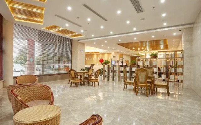 Star City Garden Hotel