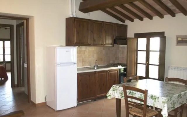 Giuly Rosselmini Residence