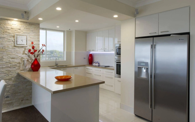 2nd Avenue Beachside Apartments