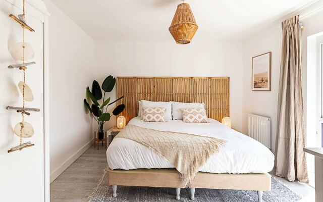 Semi-detached House With Modern Bespoke Interior