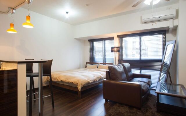 Serenite Umedakita Premium