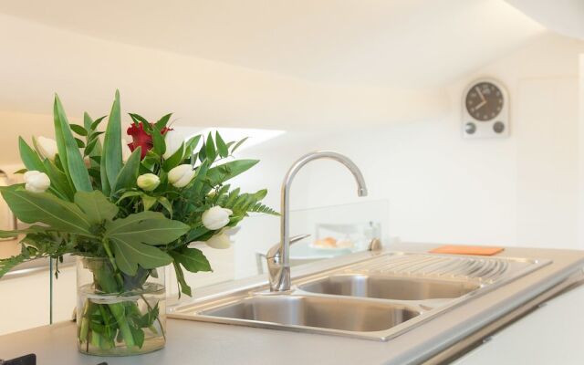 Rental in Rome Corso Lucina