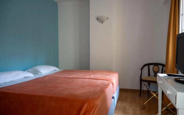 City Marina Hotel
