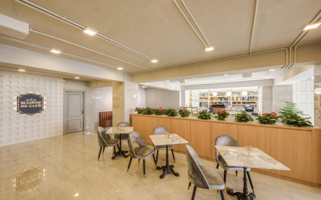 Mansion 51 Hotel & Apartment