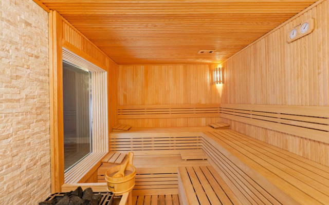Limak Eurasia Luxury Hotel