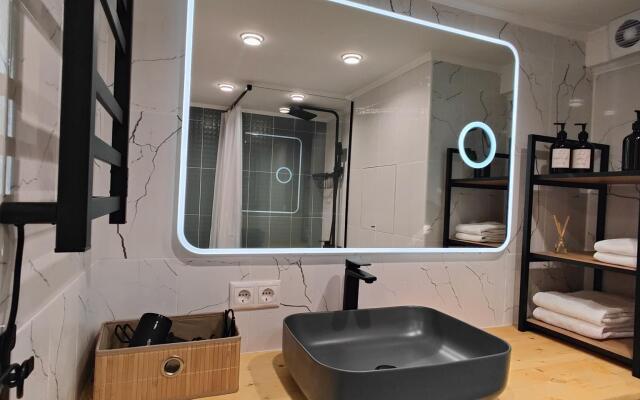 ZenApart on 5 Hotel Street
