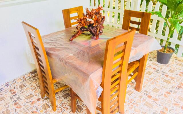 Sudu Neluma Home Stay