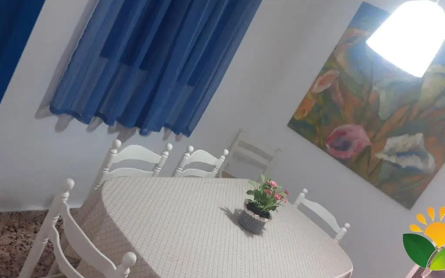 Casa la Rana Charming Townhouse near the beach