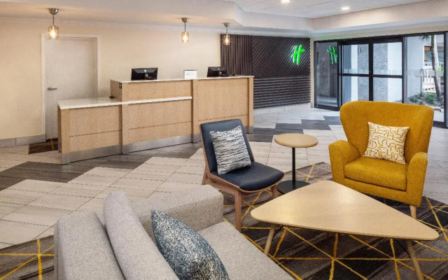 Holiday Inn & Suites Boca Raton - North by IHG