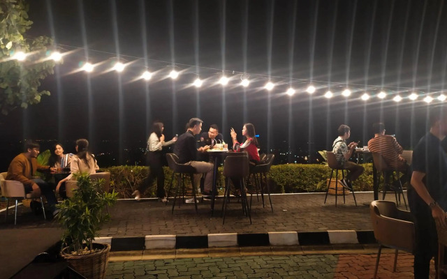Emersia Hotel & Resort