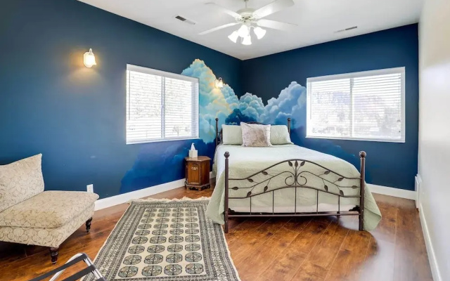 Spacious Hildale House w/ Large Deck!