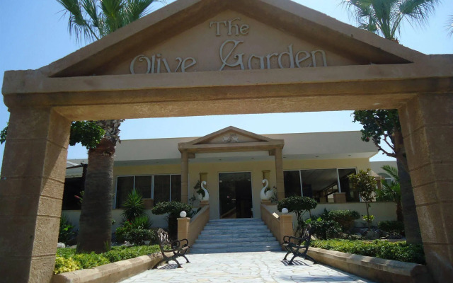 Olive Garden Hotel