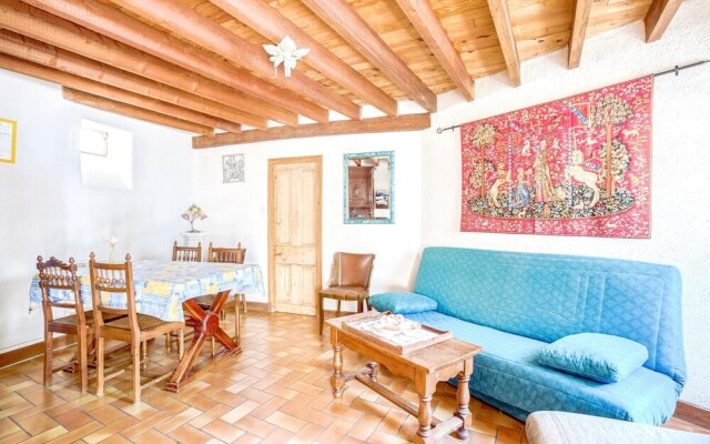 House With 2 Bedrooms in Mer, With Enclosed Garden and Wifi