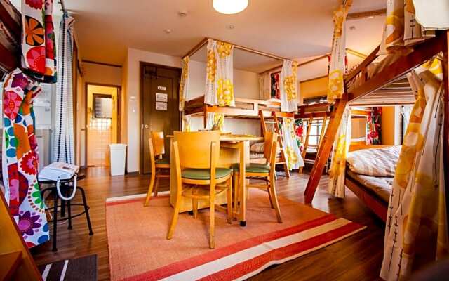 Deer Hostel Osaka Namba