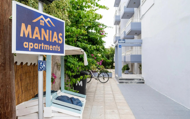 Manias Apartments