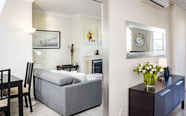 SAT24 - 2 bedroom, close to Puerto banus