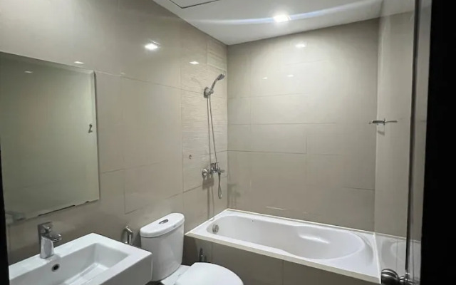 Seaview 2 bedroom near Airport
