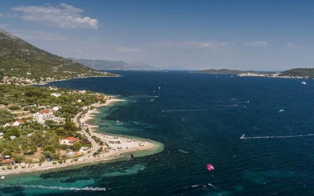 Igo - 40 m From Pebble Beach - A2