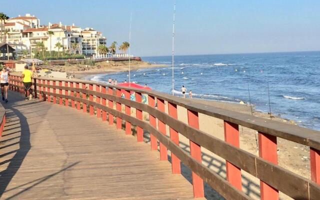 Beachfront Apartment in la Cala de Mijas