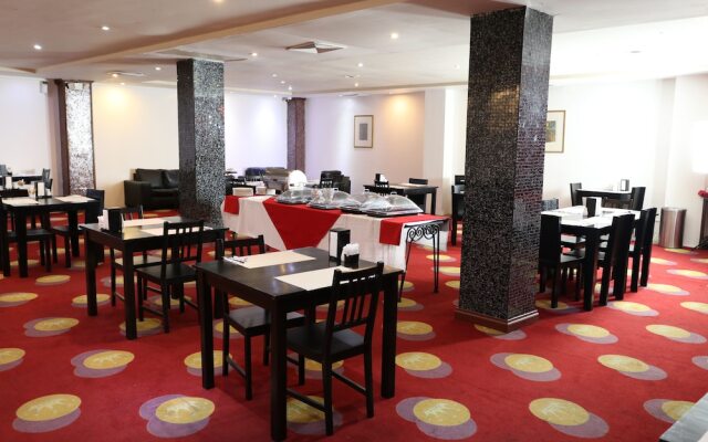 Bq Princess Hotel & Casino