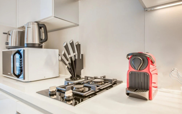 Maison Privee - Marquise Square - 814