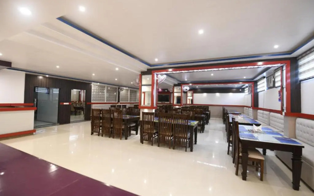 Hotel Nagina Palace