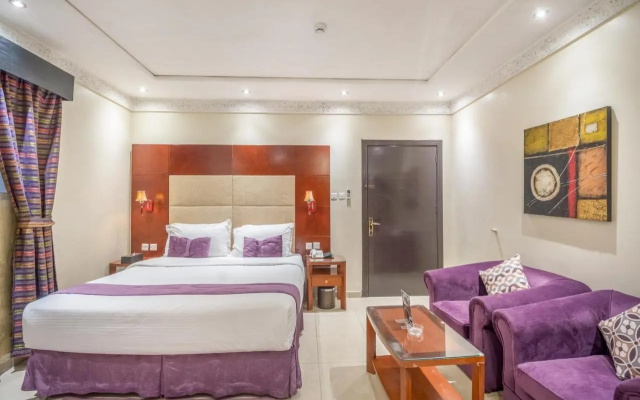 DAR NEYAARA SERVICED APARTMENTS - Economic
