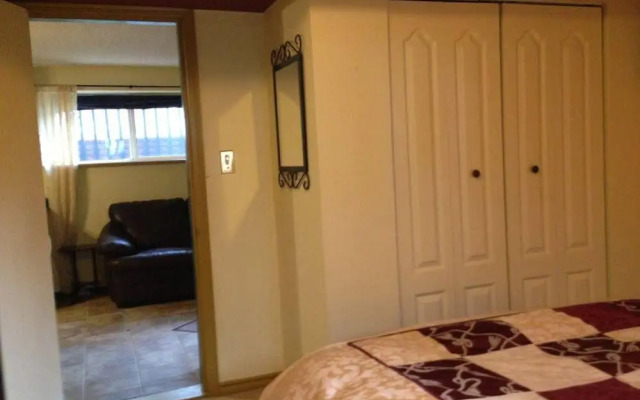 Ravensong Guest House