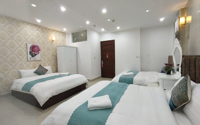 Ngan Pho Studio & Hotel