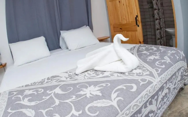 Show Pony Beach Resort and Suites