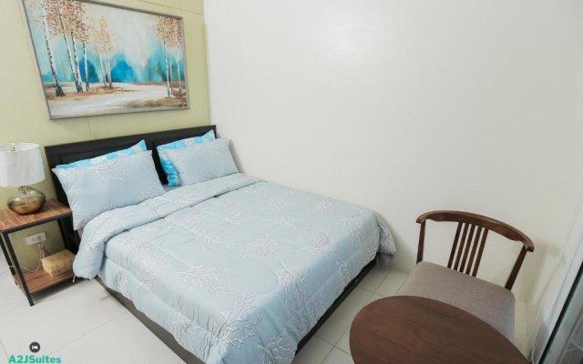 A2JSuites Bedroom Taal View Luxury Smart Home Suite Near Skyranch