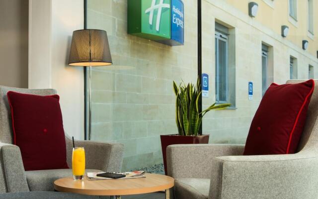 Holiday Inn Express Bath, an IHG Hotel