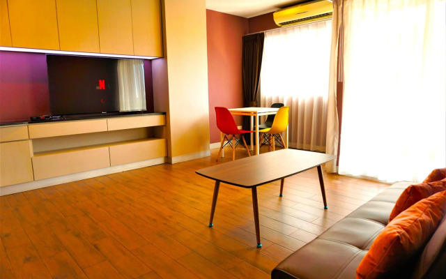 Nest n Rest Hotel
