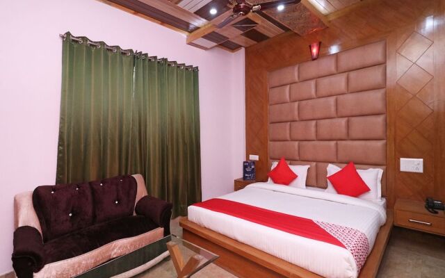 OYO 26137 Hotel Shyam Regency