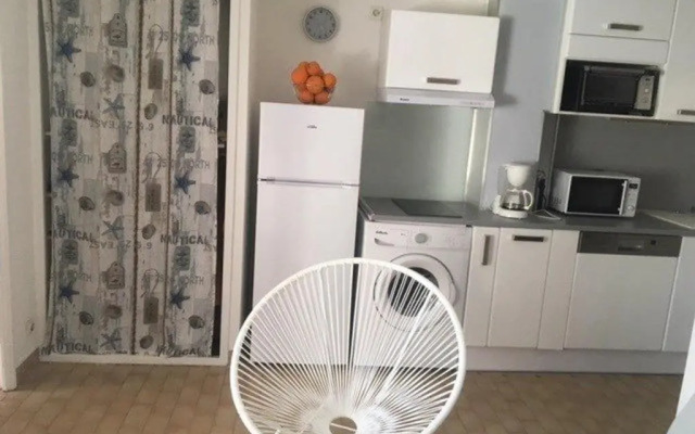 Appartement Le Grau d'Agde, 1 pièce, 4 personnes - FR-1-423-202