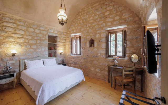 Arapakis Historic Castle